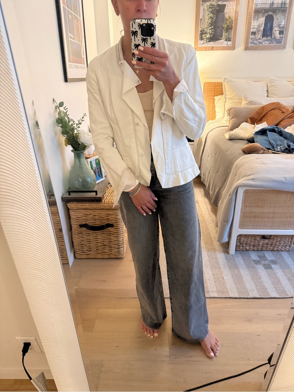 Elie Tahari White Blazer | Size Large